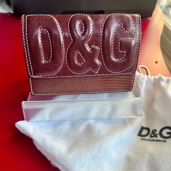 Dolce & Gabbana Monogram Brown Wallet Snakeskin with Dustbag EUC Like New - Picture 1 of 10